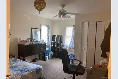 60 Schmeelk Place, Copiague, NY 11726 - Photo 11