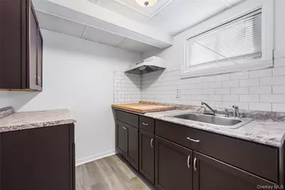 150-44 87th Road, Briarwood, NY 11432 - Photo 31