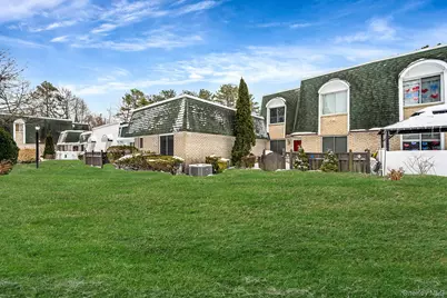 615 Blue Ridge Drive #615, Medford, NY 11763 - Photo 3