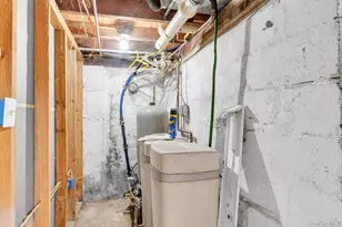 51 Greenwood Ave, Greenwood Lake, NY 10925 - Photo 33