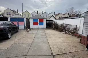 94-26 80th St, Ozone Park, NY 11416 - Photo 9