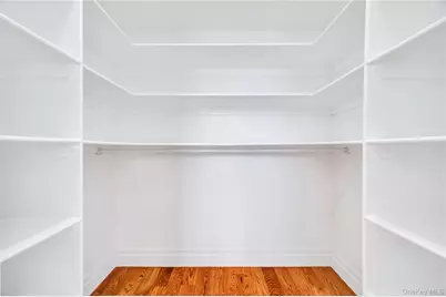 2481 Putnam Drive, East Meadow, NY 11554 - Photo 23