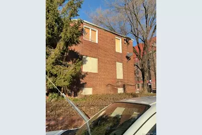 19514 Hollis Avenue, Saint Albans, NY 11412 - Photo 3