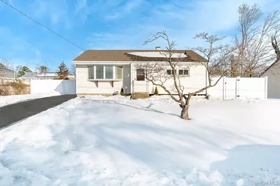 165 Westwood Drive, Brentwood, NY 11717 - Photo 1