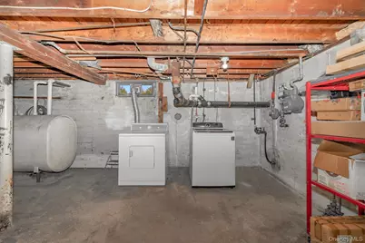 165 Westwood Drive, Brentwood, NY 11717 - Photo 25