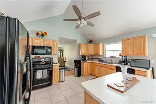 166 Grassy Pond Dr S, Smithtown, NY 11787 - Photo 11