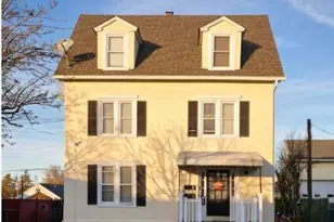 20 Hamilton Ave, Oyster Bay, NY 11771 - Photo 13