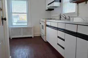 20 Hamilton Ave, Oyster Bay, NY 11771 - Photo 3