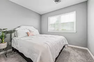 55 Cherry St, Central Islip, NY 11722 - Photo 15