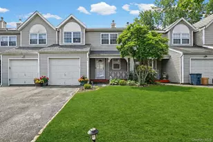 55 Cherry St, Central Islip, NY 11722 - Photo 3