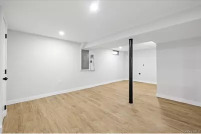 1347 Gardiner Drive, Bay Shore, NY 11706 - Photo 25