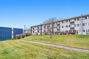 2 Wyndover Woods Ln, White Plains, NY 10603 - Photo 3