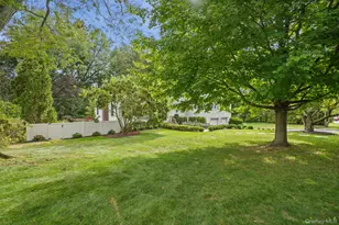 10 Carlton Ln, Rye Brook, NY 10573 - Photo 25