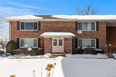 294 Edmunton Drive #K18, North Babylon, NY 11703 - Photo 1