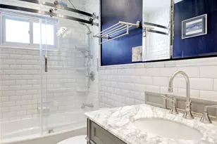 192 Park Ave, New Hyde Park, NY 11040 - Photo 11