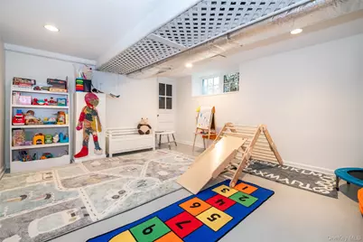 23 Lyons Place, Larchmont, NY 10538 - Photo 33