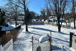 21 Mountain View Ave, Saugerties, NY 12477 - Photo 13