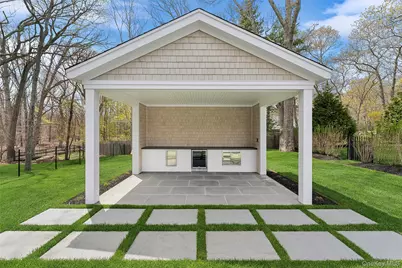 12 Lincoln Street, Sag Harbor, NY 11963 - Photo 3