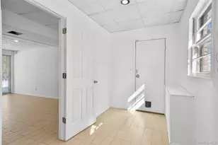 46 Harding Dr, New Rochelle, NY 10801 - Photo 23