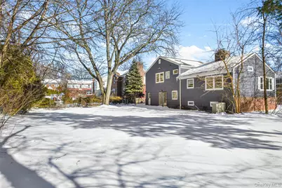 46 Harding Drive, New Rochelle, NY 10801 - Photo 29