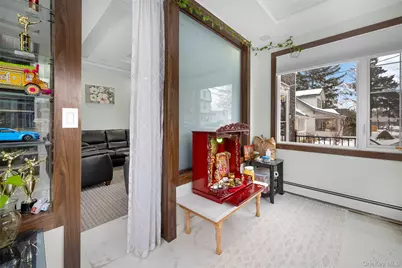 35 Barwick Street, Floral Park, NY 11001 - Photo 21