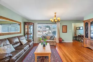 4 Adams St, Hicksville, NY 11801 - Photo 9