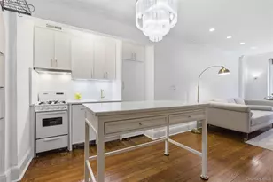 270 Bronxville Rd, Bronxville, NY 10708 - Photo 7