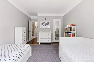 25 Parkview Ave, Bronxville, NY 10708 - Photo 17