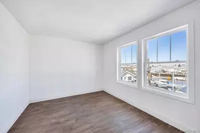 10 8th Avenue, East Rockaway, NY 11518 - Photo 19