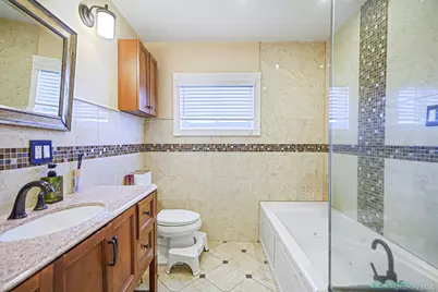 1384 Dieman Lane, East Meadow, NY 11554 - Photo 21