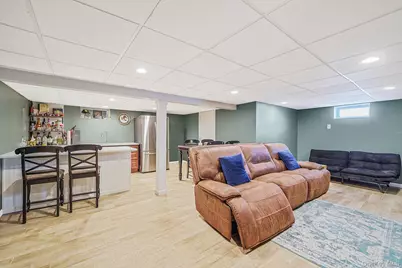 1384 Dieman Lane, East Meadow, NY 11554 - Photo 25