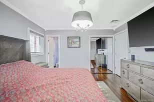 1384 Dieman Ln, East Meadow, NY 11554 - Photo 17