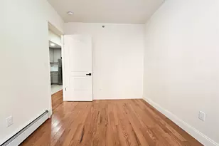 141-15 Cherry Ave, Flushing, NY 11355 - Photo 9