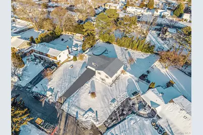 9 Norway Pine Drive, Medford, NY 11763 - Photo 33