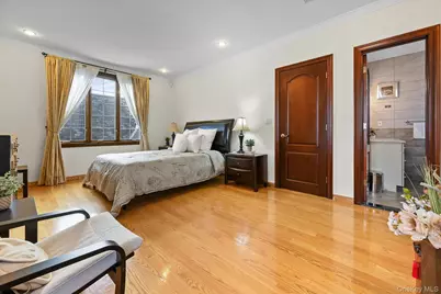 6537 169th Street, Fresh Meadows, NY 11365 - Photo 25