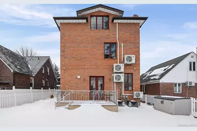 6537 169th Street, Fresh Meadows, NY 11365 - Photo 5