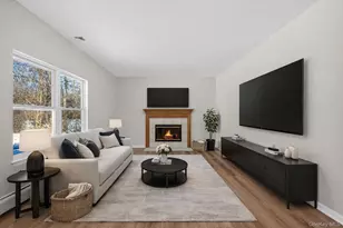 36 S Cozine Rd, Center Moriches, NY 11934 - Photo 9