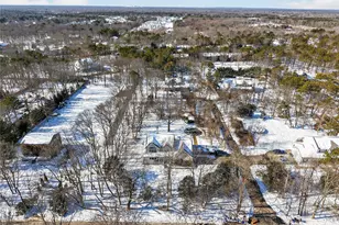 36 S Cozine Rd, Center Moriches, NY 11934 - Photo 33