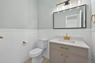 36 S. Cozine Road, Center Moriches, NY 11934 - Photo 13