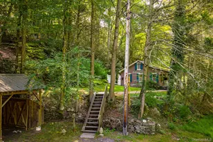 2 Shingle Kill Ct, Sparrow Bush, NY 12780 - Photo 3