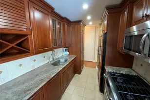 270-10 Grand Central Pkwy, Floral Park, NY 11005 - Photo 11