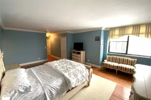 270-10 Grand Central Pkwy, Floral Park, NY 11005 - Photo 21