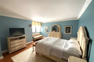 270-10 Grand Central Pkwy, Floral Park, NY 11005 - Photo 19