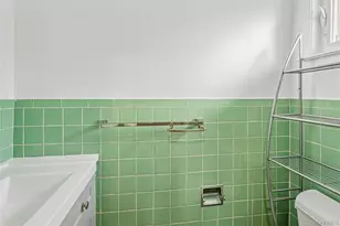 17 Marina Rd, Island Park, NY 11558 - Photo 17