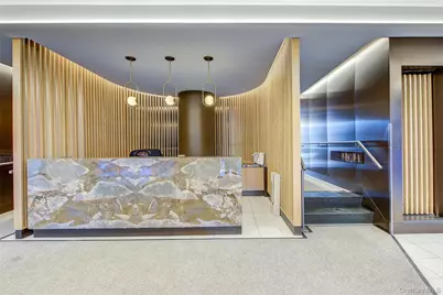 70-25 Yellowstone Boulevard #7M, Forest Hills, NY 11375 - Photo 3