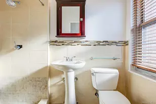 70-25 Yellowstone Blvd, Forest Hills, NY 11375 - Photo 21