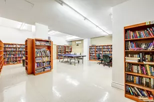 70-25 Yellowstone Blvd, Forest Hills, NY 11375 - Photo 31