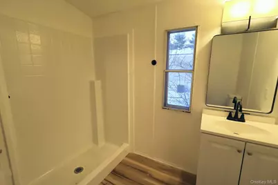 23 Oak St, Wurtsboro, NY 12790 - Photo 3