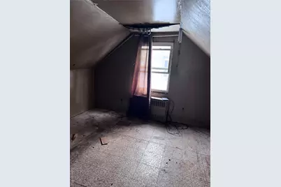 728 Martin Drive, Uniondale, NY 11553 - Photo 9