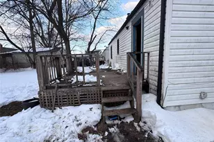 728 Martin Dr, Uniondale, NY 11553 - Photo 15